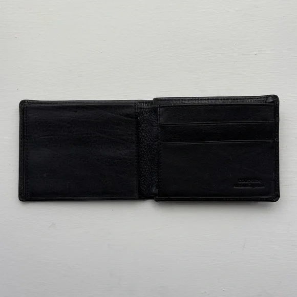 Colours by Alexander Julian Wallet